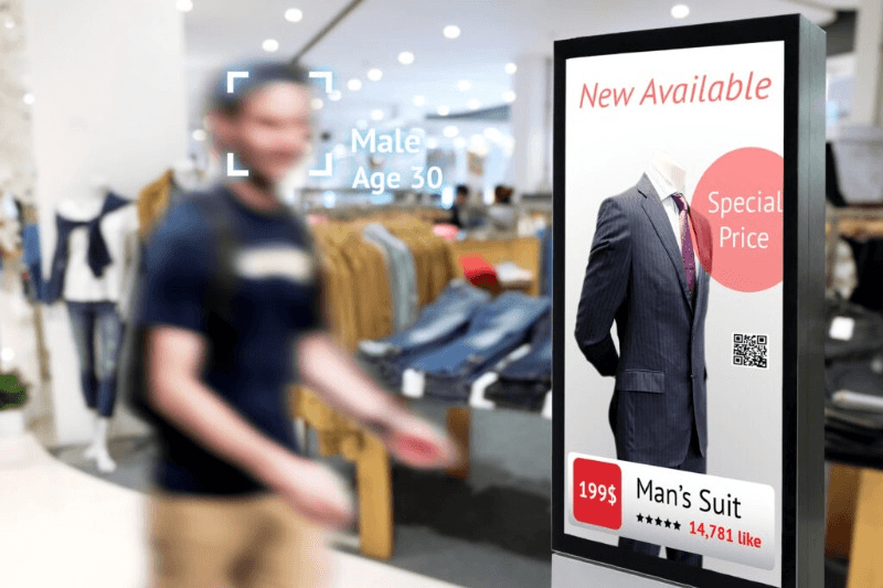 Age Detection and Digital Advertising: Enhancing Personalization with AI